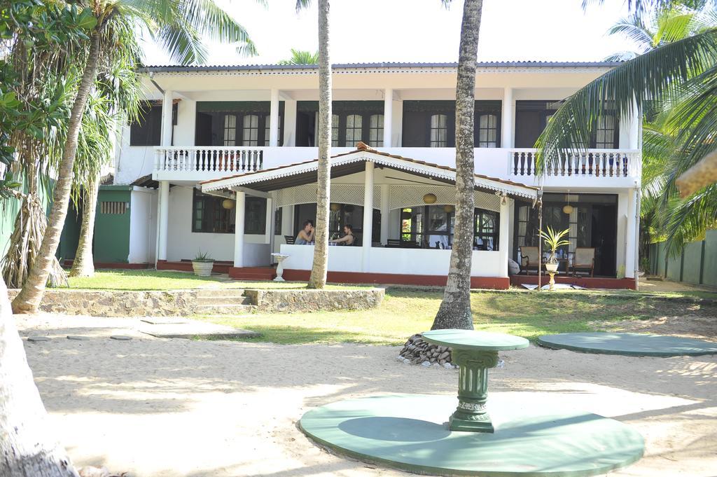 Hideaway Hikkaduwa Hotel Exterior foto